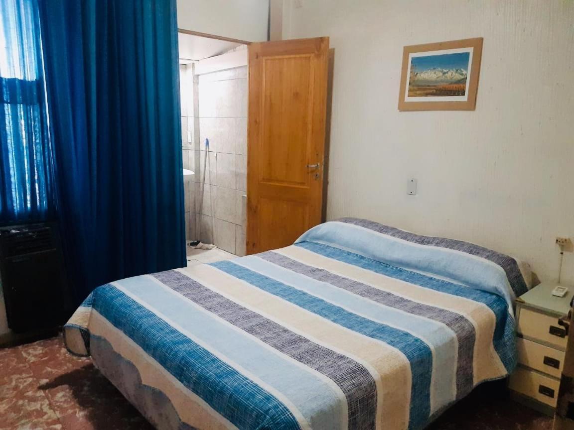 Hostel Otro Mundo Capdevila Kültér fotó