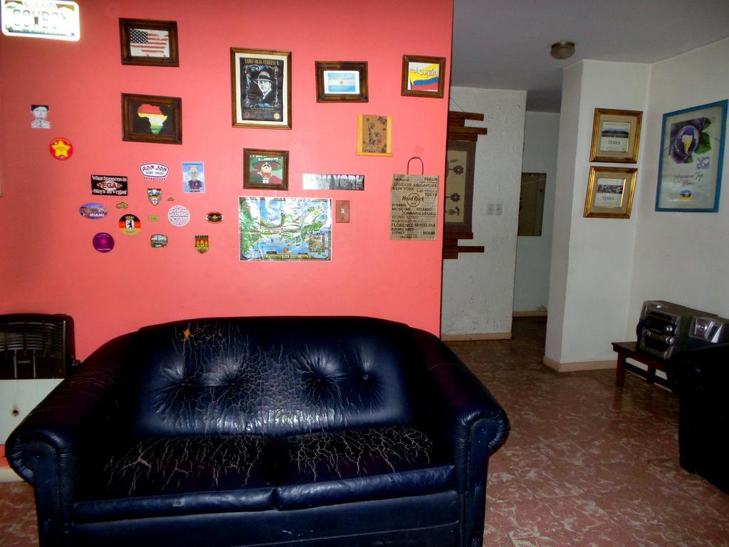 Hostel Otro Mundo Capdevila Kültér fotó