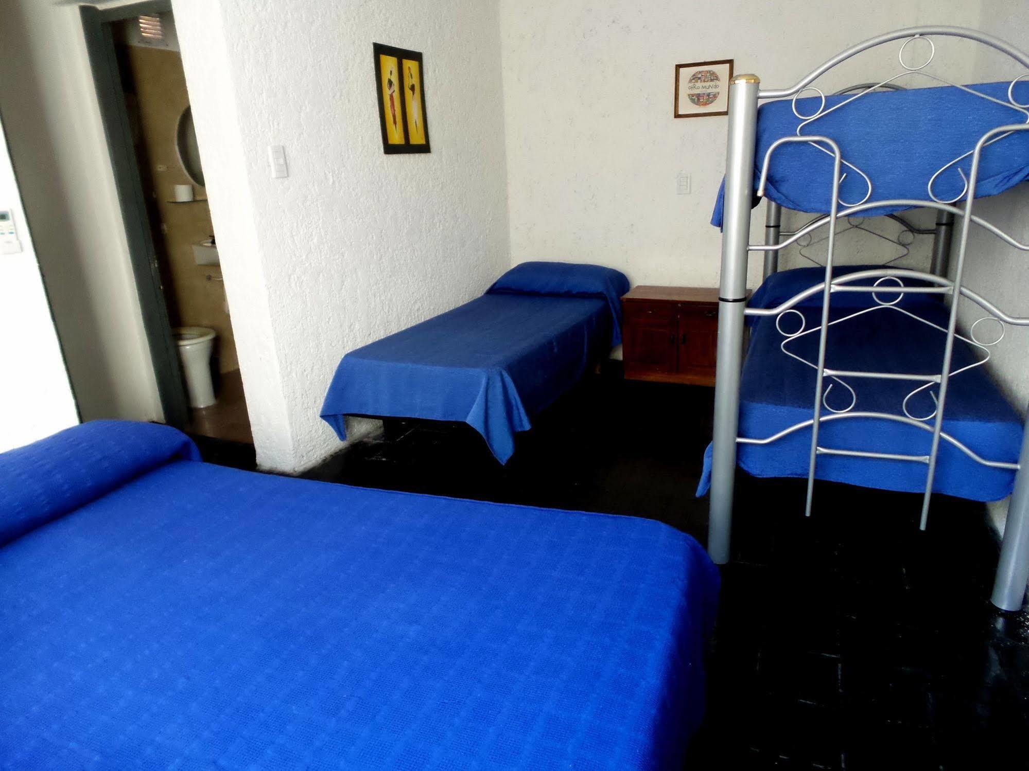 Hostel Otro Mundo Capdevila Kültér fotó