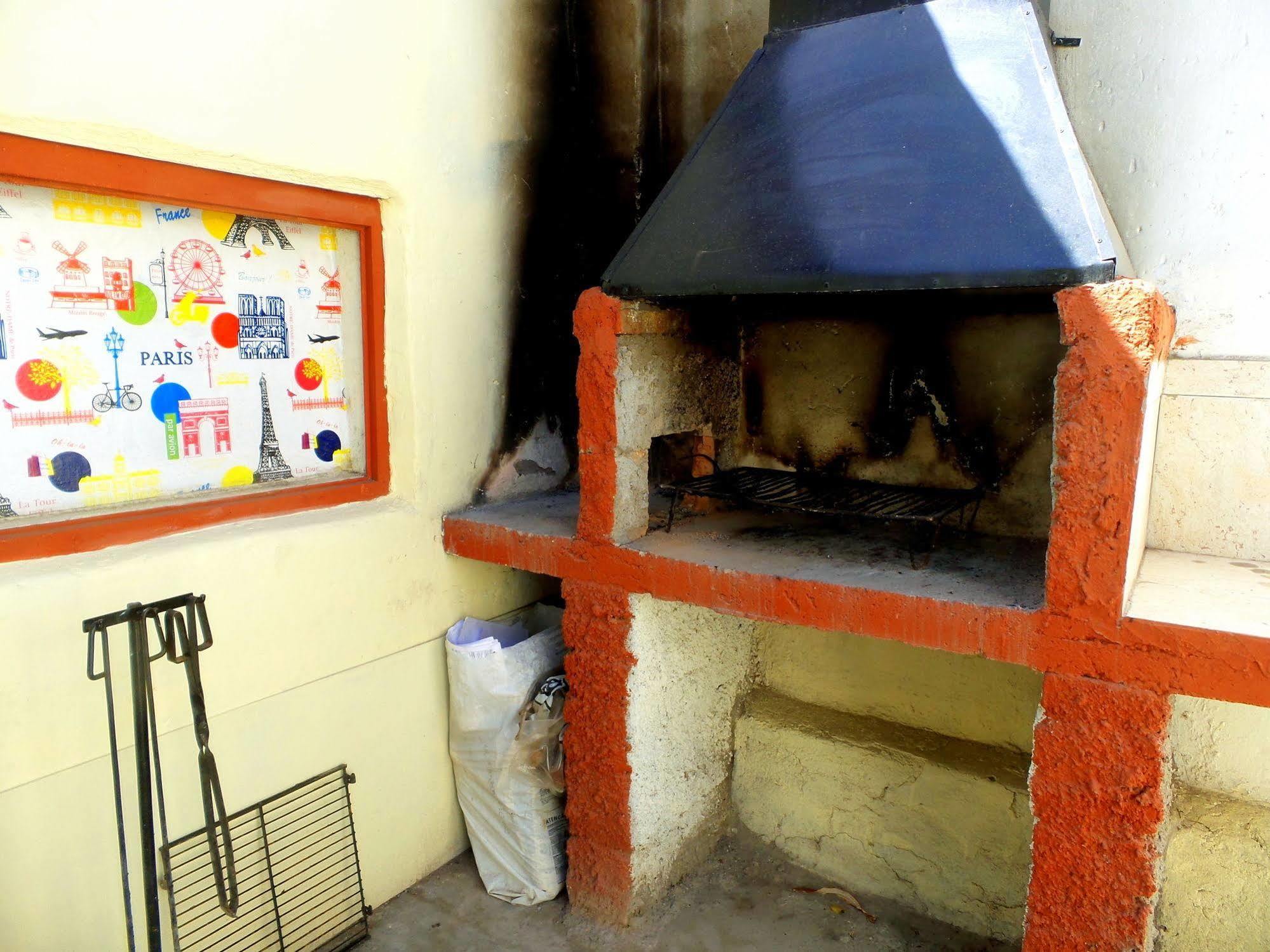 Hostel Otro Mundo Capdevila Kültér fotó