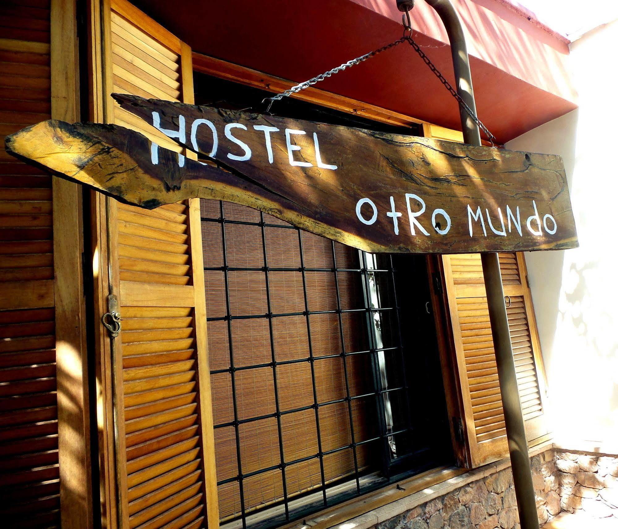 Hostel Otro Mundo Capdevila Kültér fotó