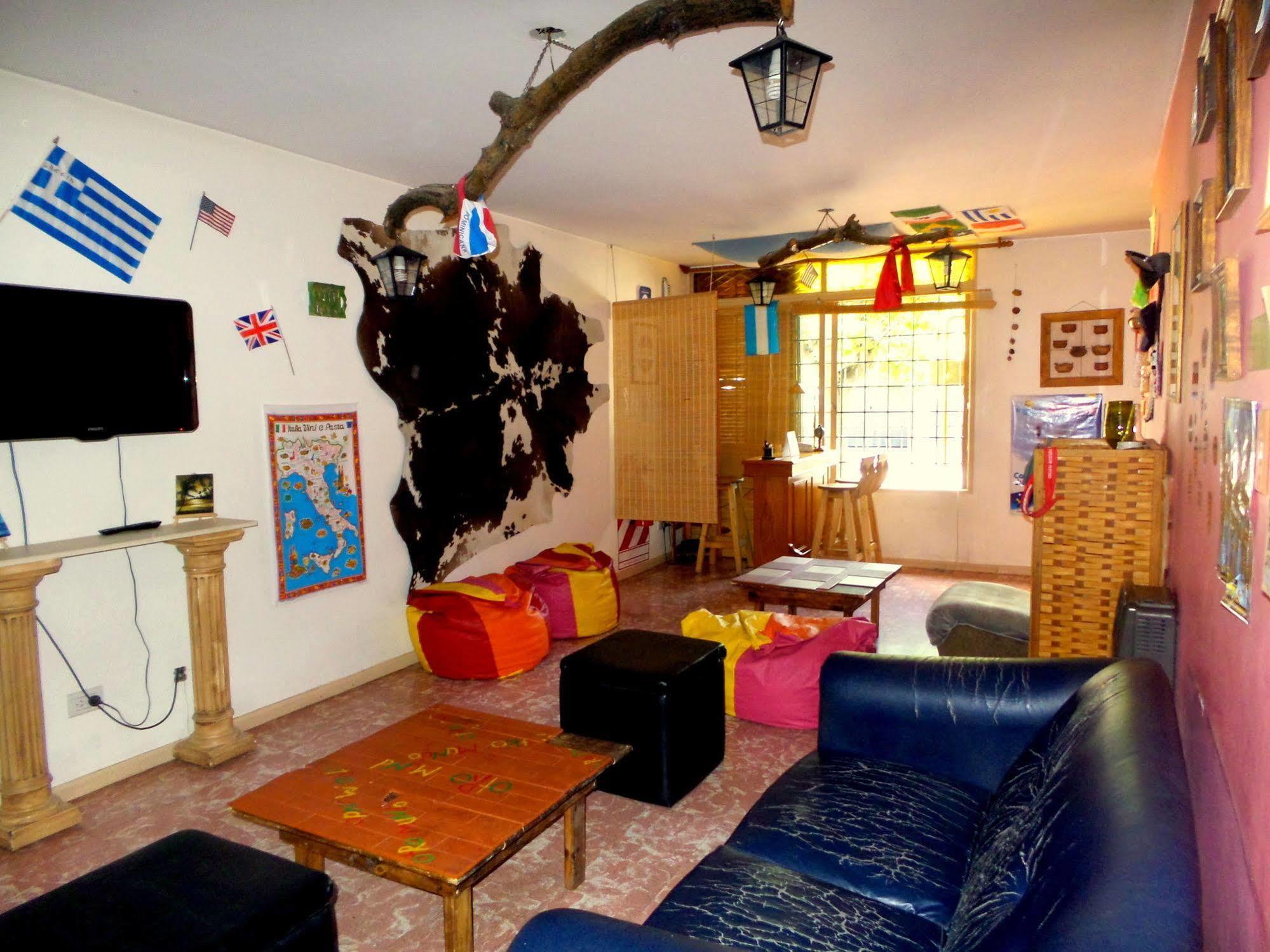 Hostel Otro Mundo Capdevila Kültér fotó