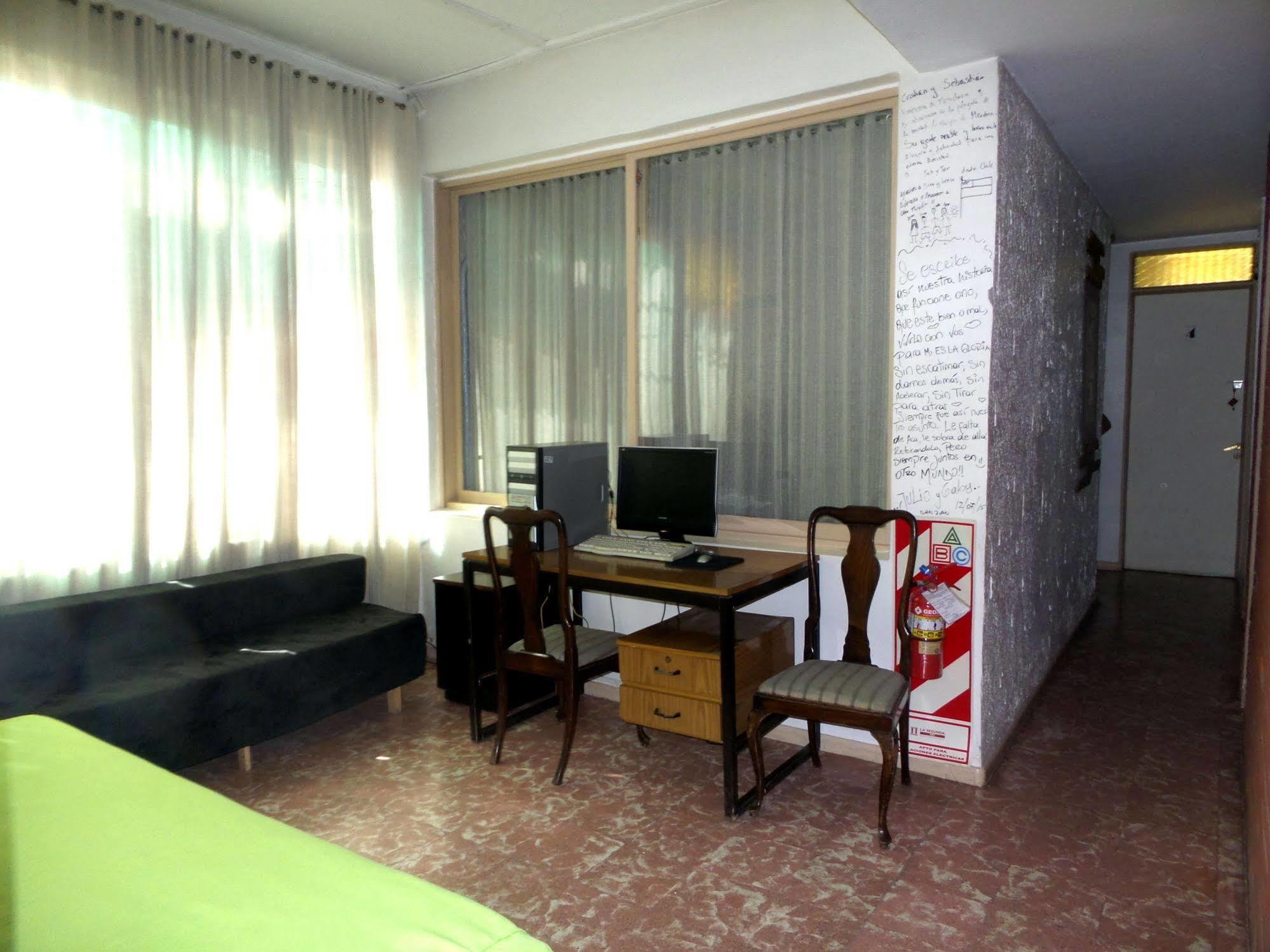 Hostel Otro Mundo Capdevila Kültér fotó